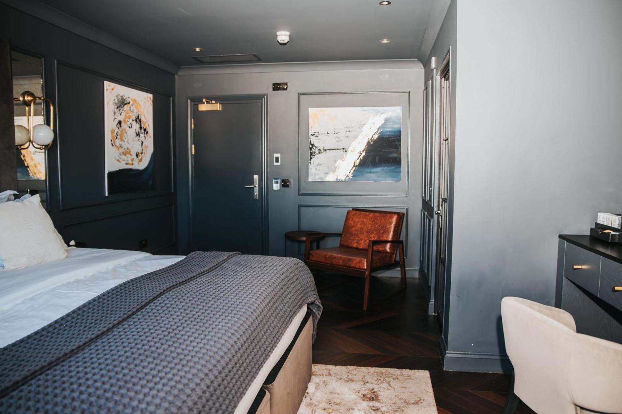 Hotel Y Seler à Aberaeron Extérieur photo